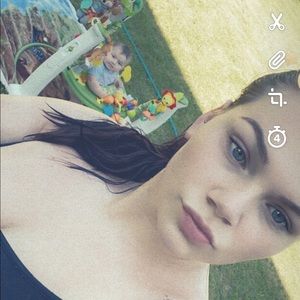 Meet your Posher, Jasmin